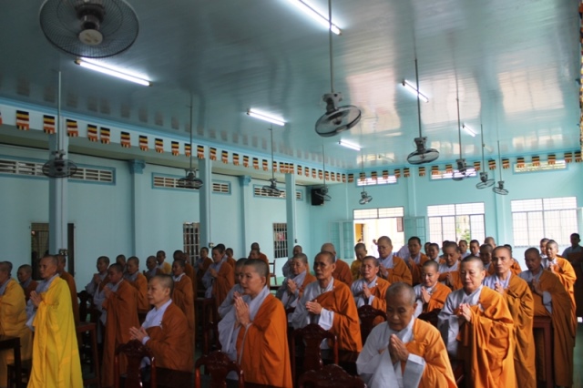 Đồng Tháp: Ban Chỉ Đạo An Cư Kiết Hạ Thăm Các Đạo Tràng