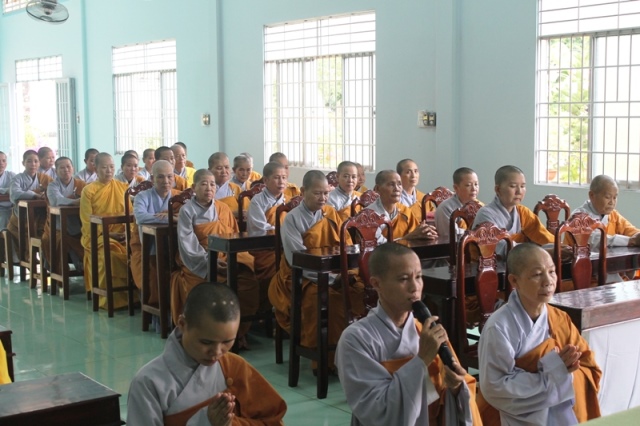 Đồng Tháp: Ban Chỉ Đạo An Cư Kiết Hạ Thăm Các Đạo Tràng