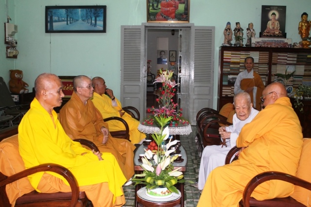 Đồng Tháp: Ban Chỉ Đạo An Cư Kiết Hạ Thăm Các Đạo Tràng