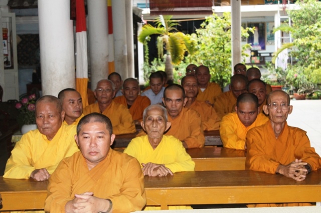 Đồng Tháp: Ban Chỉ Đạo An Cư Kiết Hạ Thăm Các Đạo Tràng