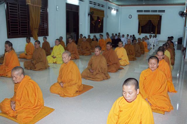 Sinh Hoạt Hạ Trường Ni Giới G.Đ III Khất Sĩ