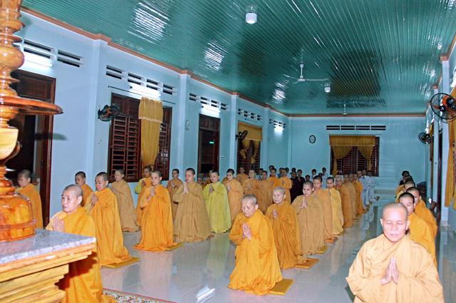 Sinh Hoạt Hạ Trường Ni Giới G.Đ III Khất Sĩ