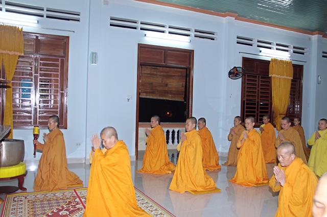 Sinh Hoạt Hạ Trường Ni Giới G.Đ III Khất Sĩ