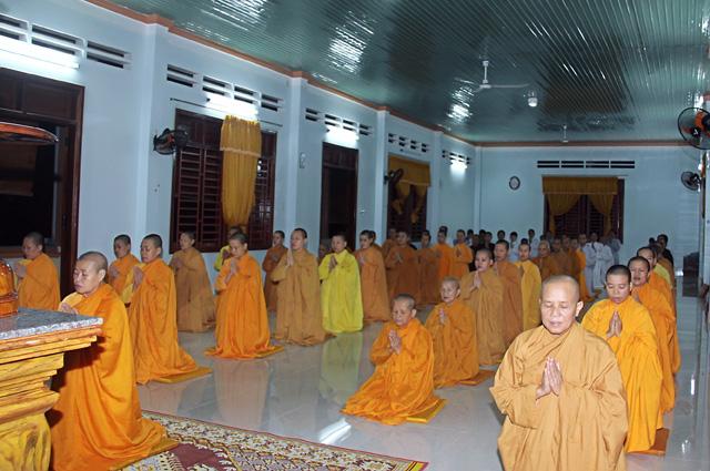 Sinh Hoạt Hạ Trường Ni Giới G.Đ III Khất Sĩ