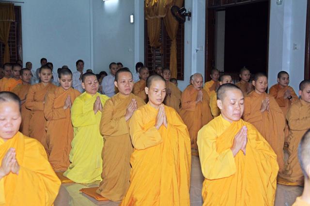 Sinh Hoạt Hạ Trường Ni Giới G.Đ III Khất Sĩ