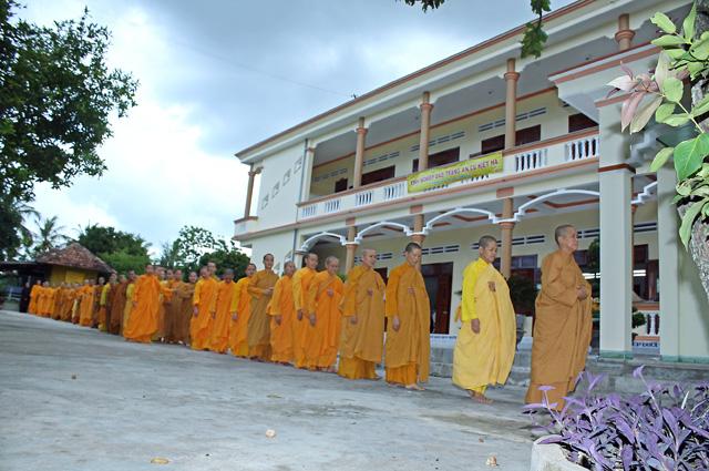 Sinh Hoạt Hạ Trường Ni Giới G.Đ III Khất Sĩ