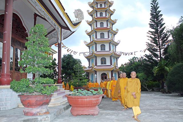 Sinh Hoạt Hạ Trường Ni Giới G.Đ III Khất Sĩ