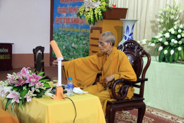 Hưng Yên: Đức Pháp Chủ đến khai pháp tại trường hạ chùa Táo