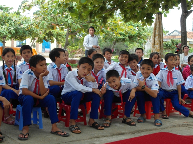 Phật giáo Hàn Quốc hỗ trợ xây dựng và tu sửa trường học tại tỉnh Phú Yên