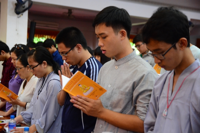 TP. HCM: lễ cầu nguyện và tư vấn mùa thi năm 2014