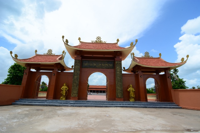 Quỹ Từ thiện Đạo Phật Ngày Nay: Cúng dường trường Hạ các tỉnh Miền Tây