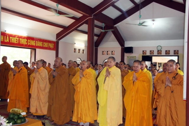 Hưng Yên: Đức Pháp Chủ đến khai pháp tại trường hạ chùa Táo