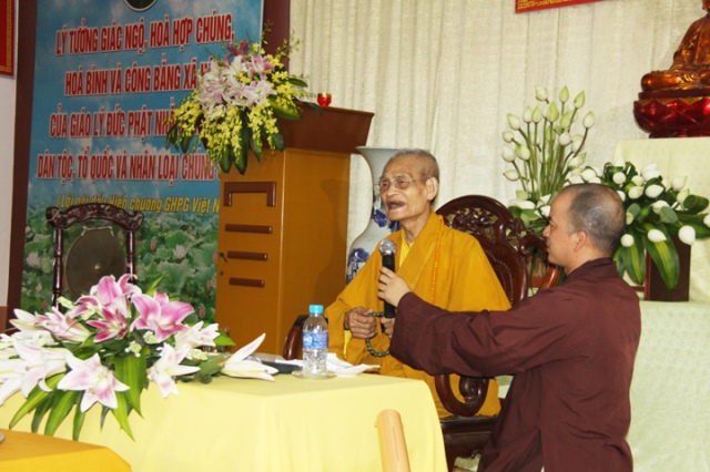 Hưng Yên: Đức Pháp Chủ đến khai pháp tại trường hạ chùa Táo