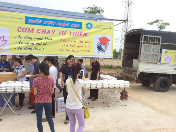 Thái Nguyên: “Chúng Tôi Đồng Hành Cùng Các Bạn” Mùa Thi 2014
