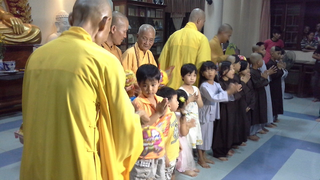 Lễ Hội Trung Thu Chùa Kim Huê - Sa Đéc, Đồng Tháp