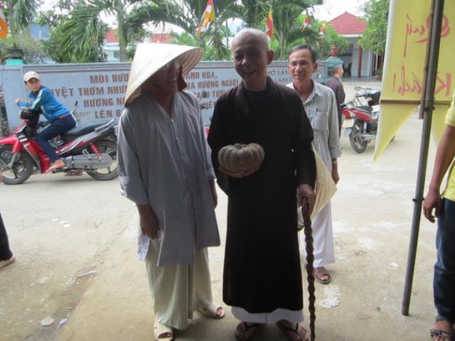 Gia đình Phật tử chùa Đại Phước với Hội chợ Mùa hiếu hạnh