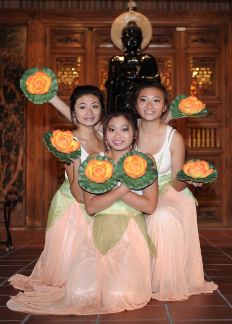 Hoa Kỳ: Vui tết Trung Thu 2014 tại chùa Đức Viên - San Jose