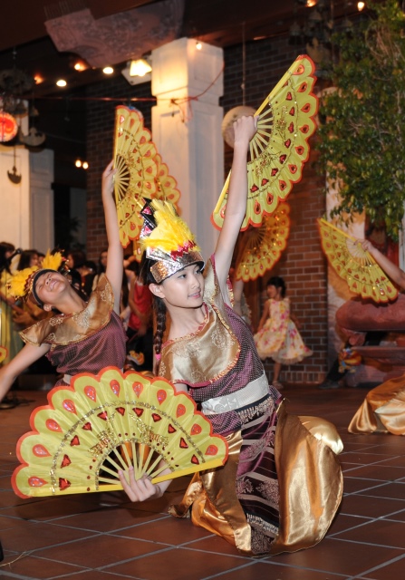 Hoa Kỳ: Vui tết Trung Thu 2014 tại chùa Đức Viên - San Jose