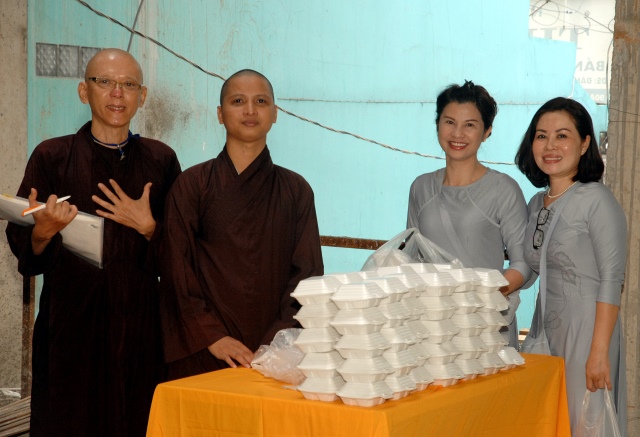 Xúc động lễ Vu Lan Báo Hiếu 2014 tại chùa Giác Ngộ