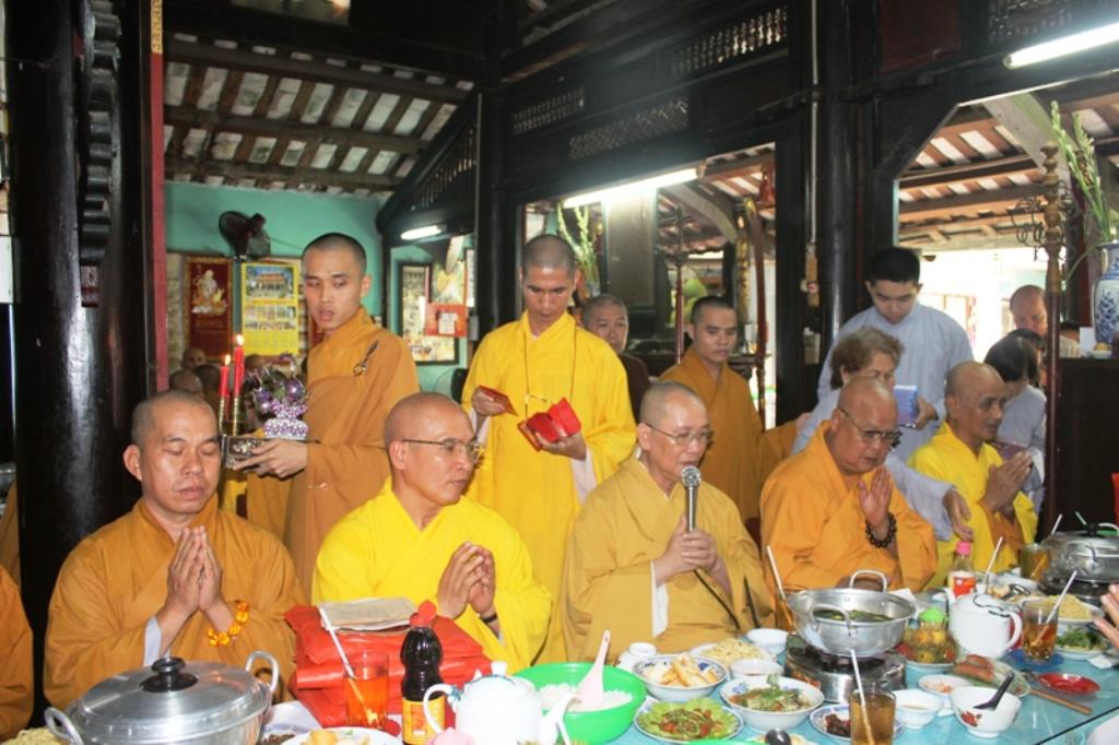 Sa Đéc: Chùa Phước Hưng Tổ Chức Lễ Dâng Pháp Y