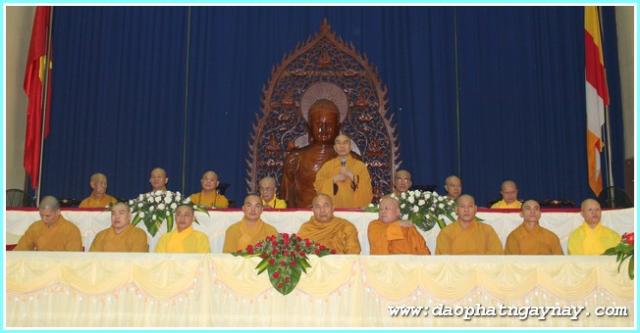 Bình Dương: Phóng Sự Ảnh: "Nét Đẹp Mùa An Cư . PL: 2558"