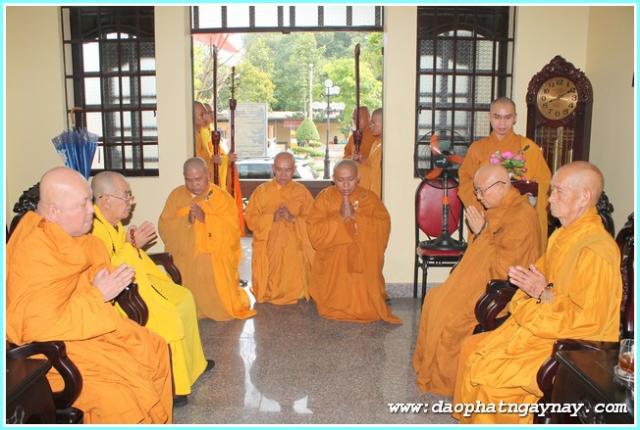 Bình Dương: Phóng Sự Ảnh: "Nét Đẹp Mùa An Cư . PL: 2558"