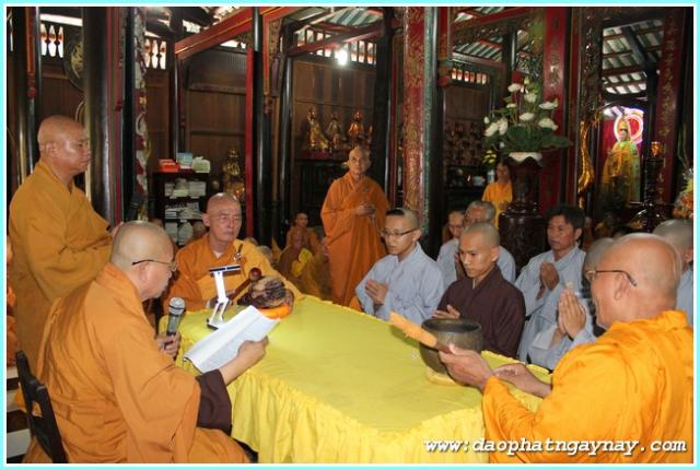 Bình Dương: Phóng Sự Ảnh: "Nét Đẹp Mùa An Cư . PL: 2558"