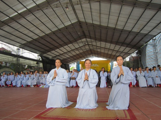 Thái Bình: Đại lễ cầu siêu thai nhi ngày thứ hai tại chùa Từ Xuyên