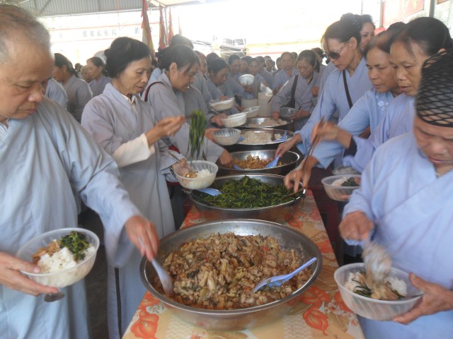 Thái Bình: Đại lễ cầu siêu thai nhi ngày thứ hai tại chùa Từ Xuyên