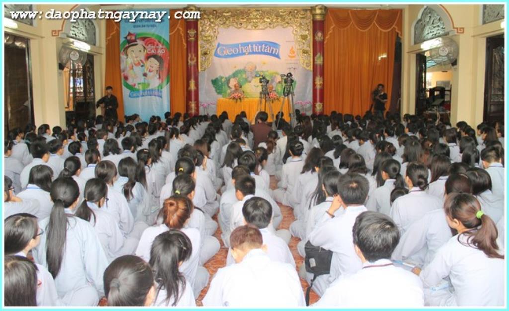 TP.Hồ Chí Minh: Gieo Hạt Từ Tâm - Kì 28  Chủ đề: Bông Hồng Cài Áo