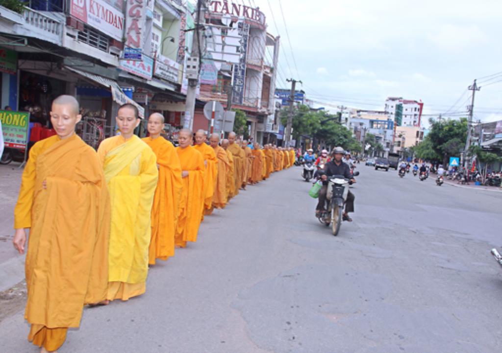 Gia Lai:Tịnh xá Ngọc Trung lễ Mãn hạ và Dâng y mùa Báo Hiếu