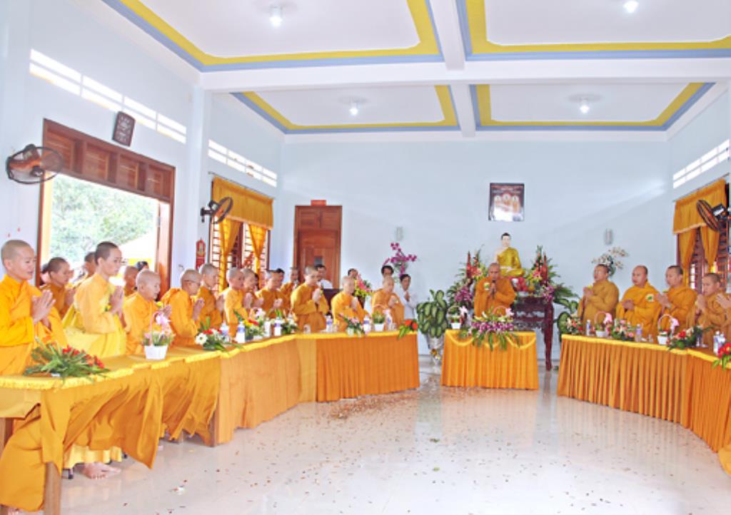 Gia Lai:Tịnh xá Ngọc Trung lễ Mãn hạ và Dâng y mùa Báo Hiếu