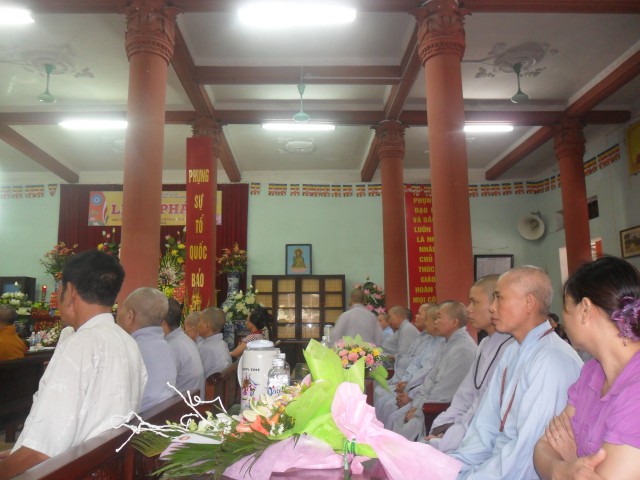 Thái Bình: Trường hạ Tổ đình Thánh Long tổ chức tạ pháp an cư kiết hạ PL.2558-DL.2014
