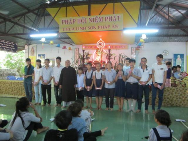 Chùa Linh Sơn Pháp Ấn tổ chức khóa tu mùa hè lần thứ V