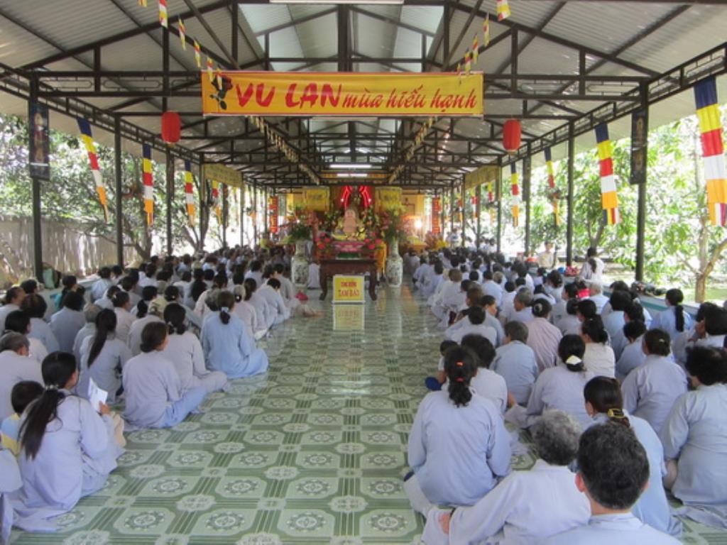 Chùa Sắc tứ Minh Thiện tổ chức Đại lễ Vu lan PL.2558