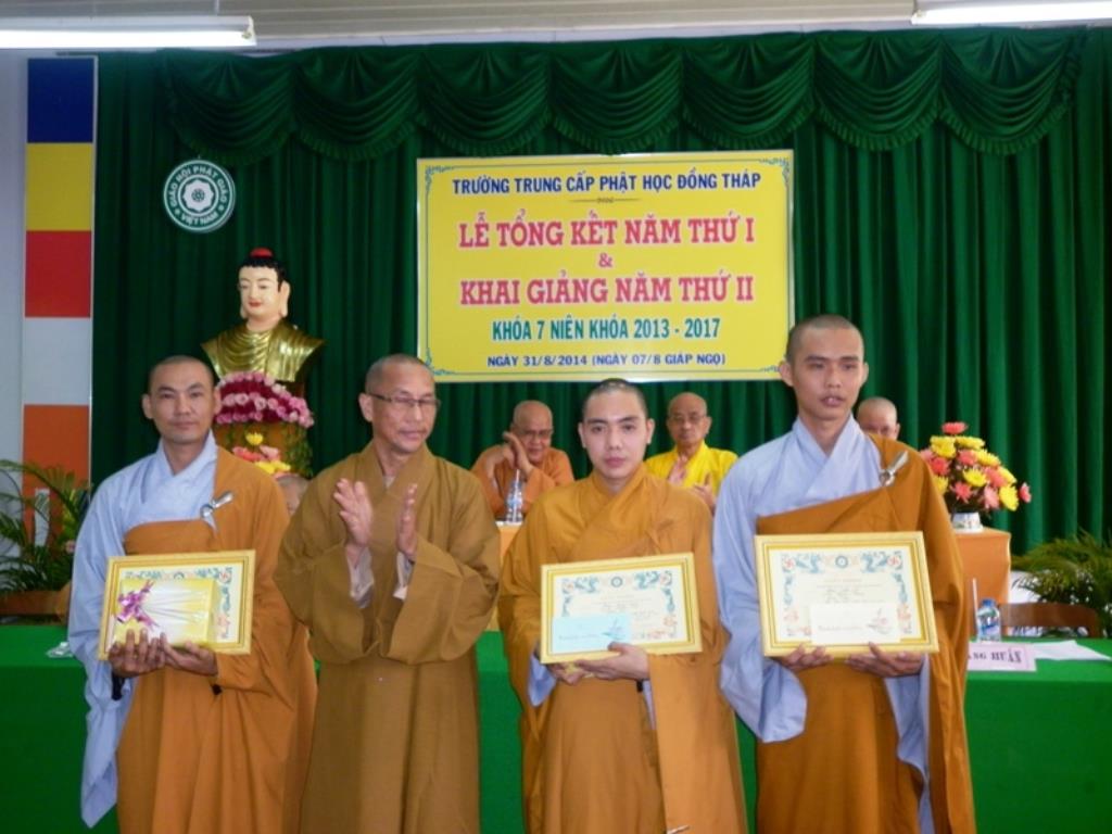 Đồng Tháp: Lễ Tổng Kết Năm I, Khai Giảng Năm II - Khóa VII Trưởng TCPH Đồng Tháp