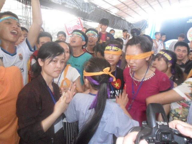 Thái Bình: Chùa Từ Xuyên tổ chức khóa tu mùa hè lần thứ tư năm 2014 LỄ QUY Y TAM BẢO (ngày thứ hai)