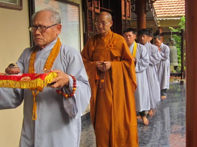 Tổ đình Thiên Bửu tổ chức Khóa tu Bát quan trai lần 6 năm 2014