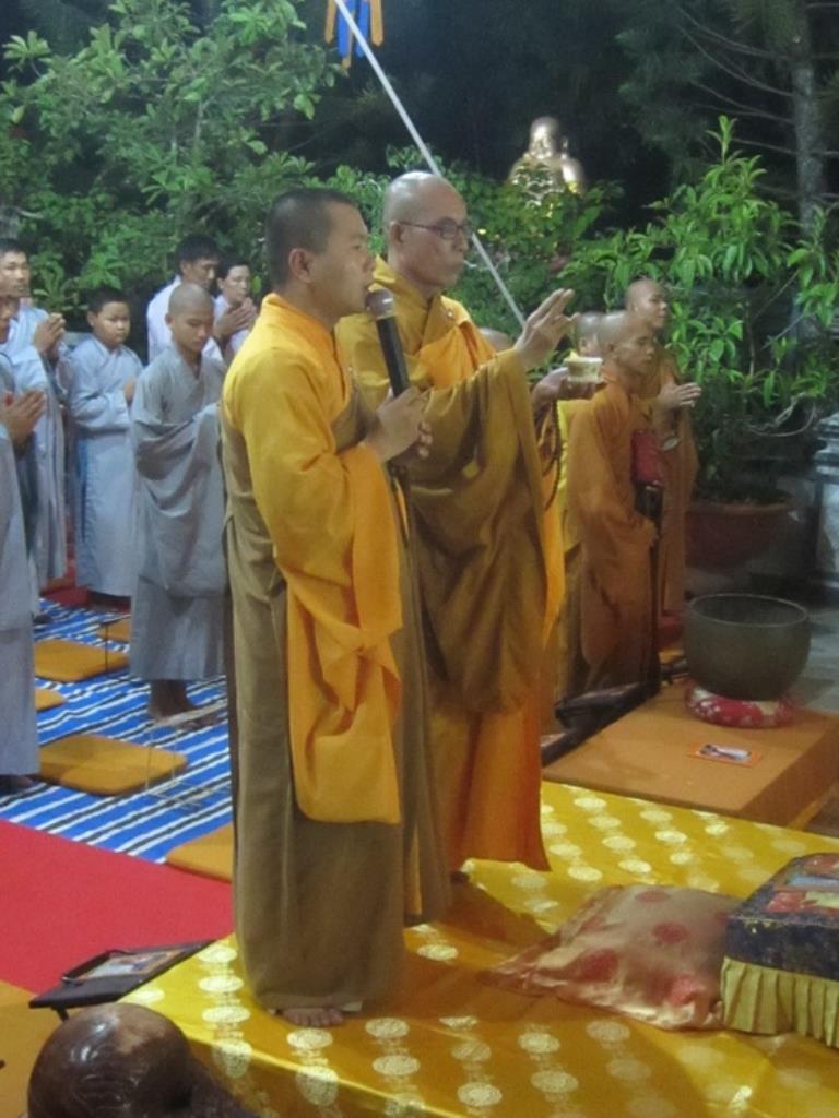 Ấn tượng đêm khai kinh Vu lan tại Tổ đình Thiên Bửu