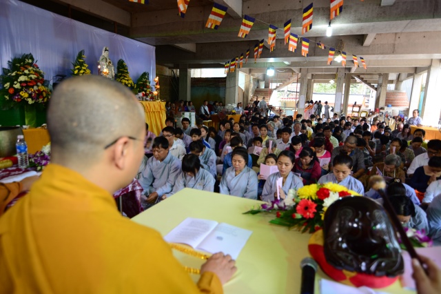 Xúc động lễ Vu Lan Báo Hiếu 2014 tại chùa Giác Ngộ