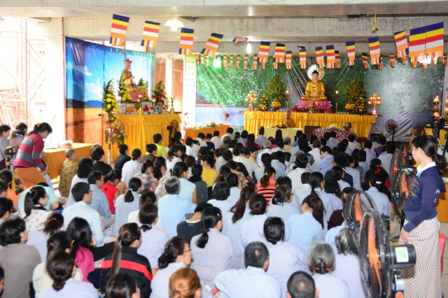 Xúc động lễ Vu Lan Báo Hiếu 2014 tại chùa Giác Ngộ