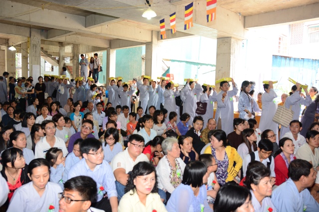 Xúc động lễ Vu Lan Báo Hiếu 2014 tại chùa Giác Ngộ