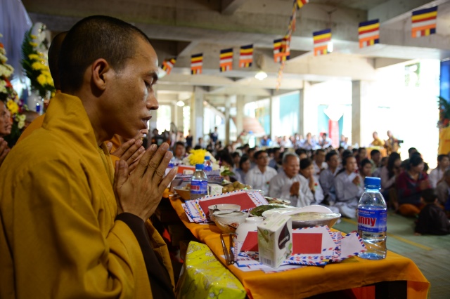 Xúc động lễ Vu Lan Báo Hiếu 2014 tại chùa Giác Ngộ