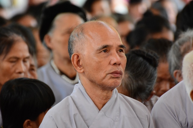 Hà Tĩnh: Hàng ngàn hoa đăng lung linh trong Đại lễ Vu Lan báo hiếu 2014 tại chùa Tượng Sơn