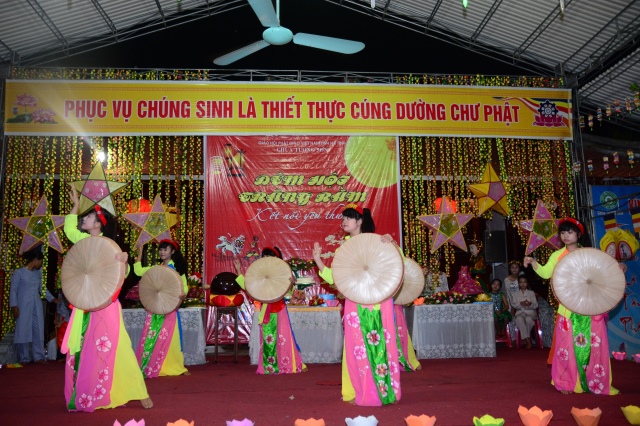Hà Tĩnh: Tưng bừng lễ hội Trung Thu chùa Tượng Sơn