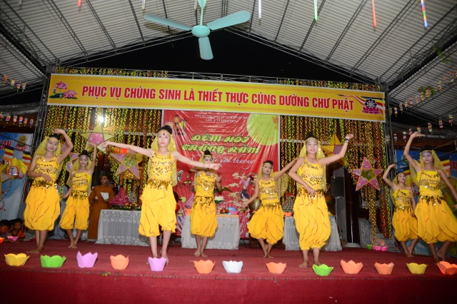 Hà Tĩnh: Tưng bừng lễ hội Trung Thu chùa Tượng Sơn