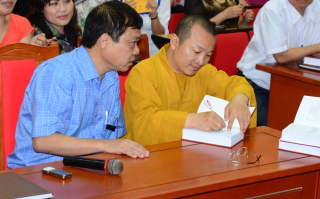 Nghệ An: TT. Thích Nhật Từ thuyết giảng tại trường Đại học Kinh tế Nghệ An