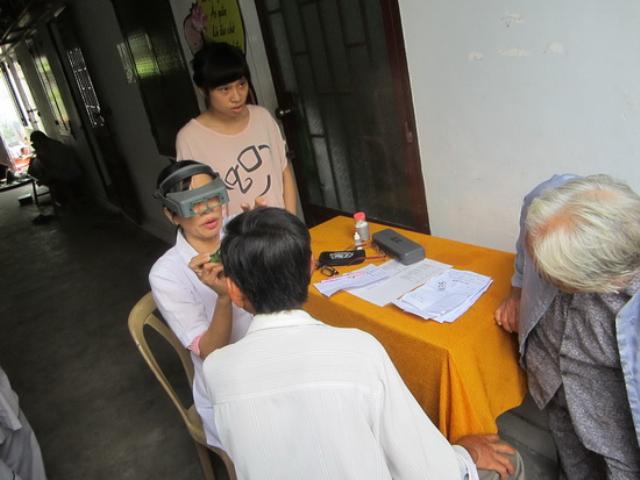 Chùa Đại Phước tổ chức khám chữa bệnh từ thiện