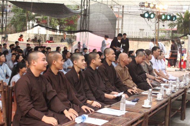 Thái Bình: Chùm ảnh ngày tu thứ tư (khóa tu mùa hè lần thứ tư năm 2014- chùa Từ Xuyên