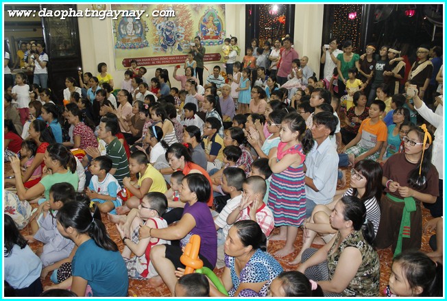 TP.HỒ CHÍ MINH:    Lung Linh Đêm Hội Trung Thu 2014